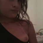 Perfil de Uranie, 23 años, Sexo casual en Tarapacá (Amazonas)